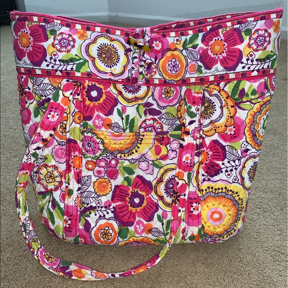 Vera Bradley Tote!